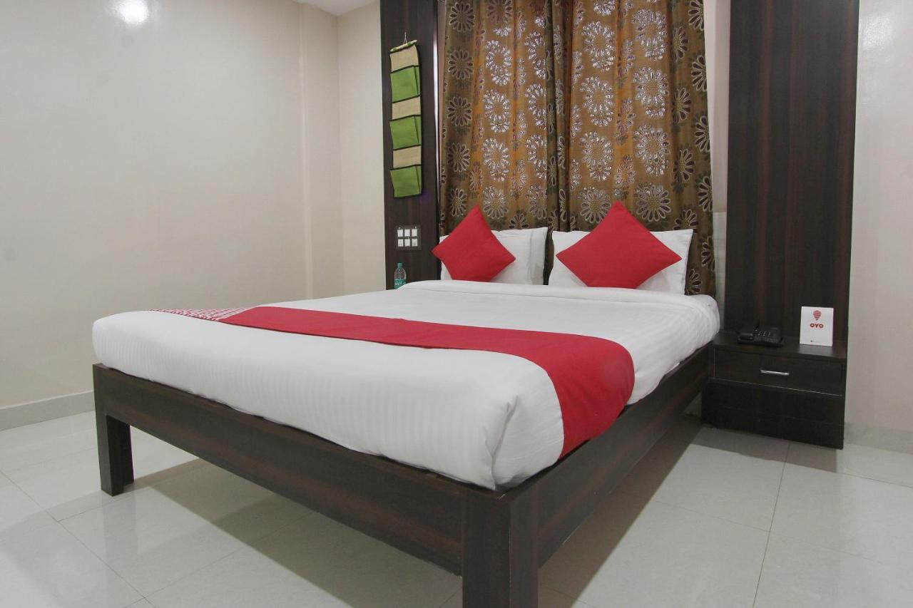 Capital O 70534 Habitat Suites And Rooms Bangalore Buitenkant foto