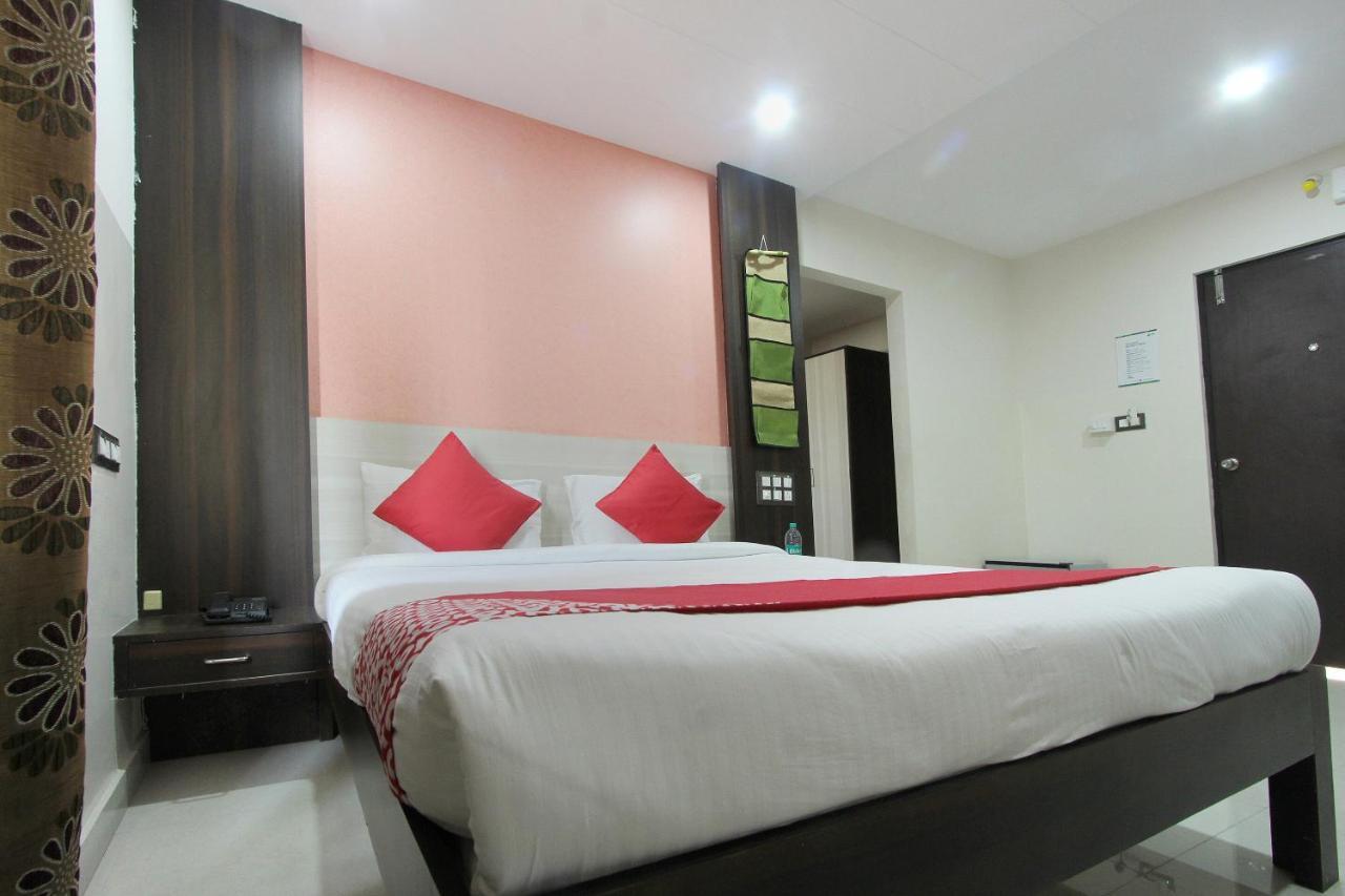 Capital O 70534 Habitat Suites And Rooms Bangalore Buitenkant foto