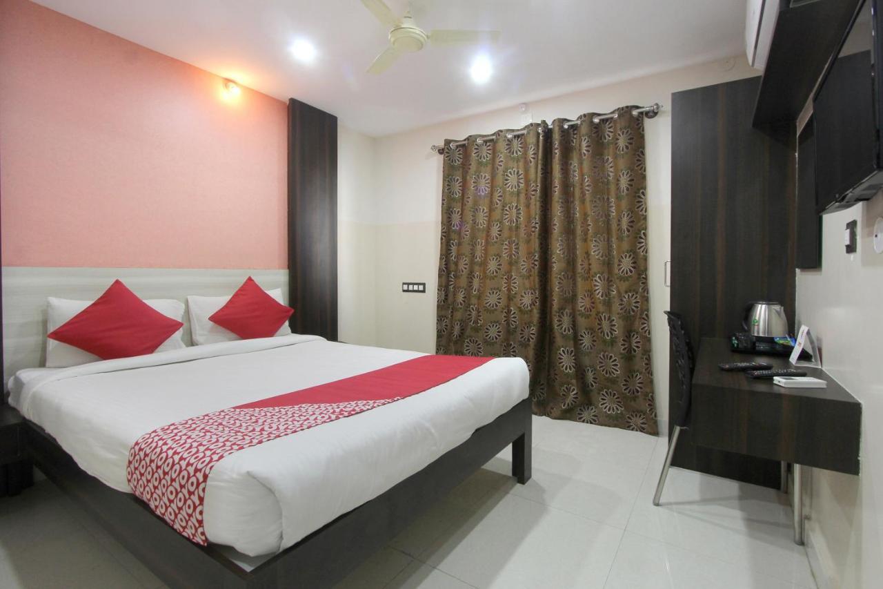 Capital O 70534 Habitat Suites And Rooms Bangalore Buitenkant foto