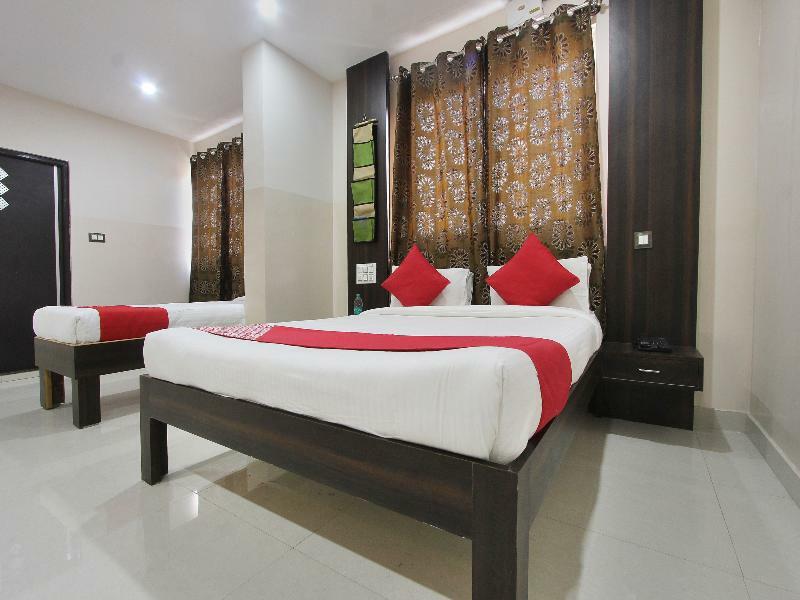 Capital O 70534 Habitat Suites And Rooms Bangalore Buitenkant foto