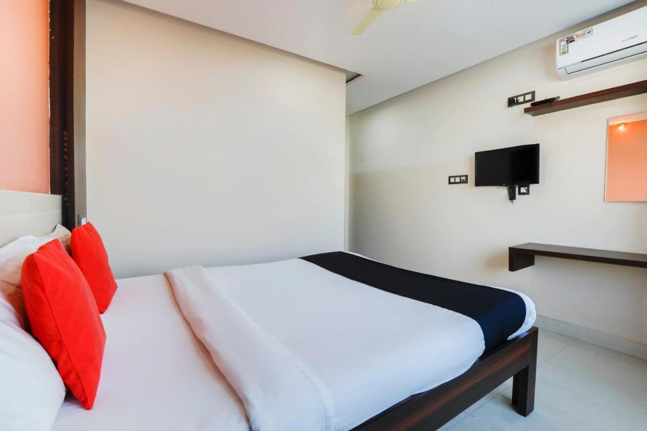 Capital O 70534 Habitat Suites And Rooms Bangalore Buitenkant foto